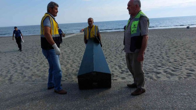 Denizde erkek cesedi bulundu