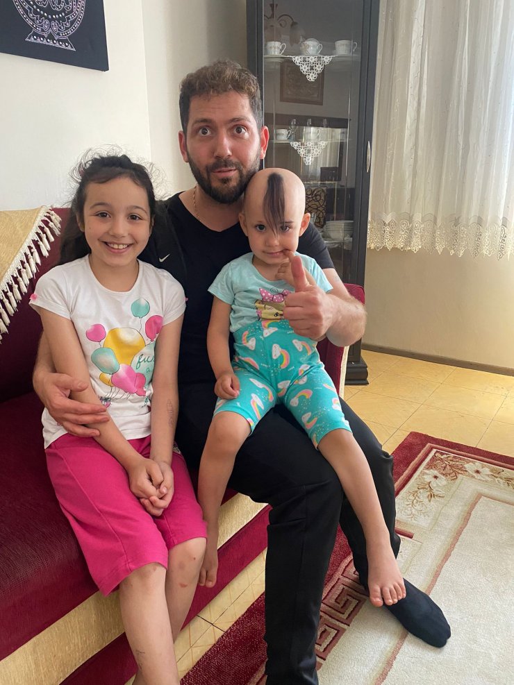 Saçı olmayan kız çocuklarına ücretsiz peruk