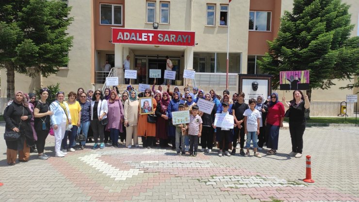 Şiddet uygulayan kocasını öldüren Fatma tahliye edildi, kayınvalidesi sevinçten ağladı