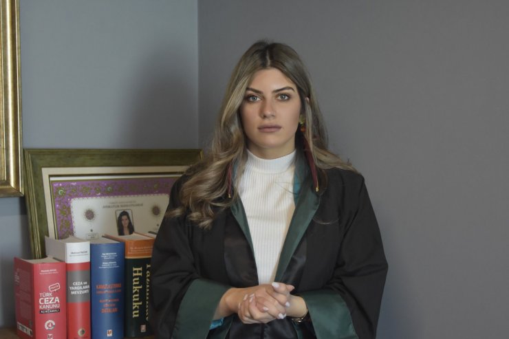 'Su sayacına bakacağız' diyerek açtırdığı kapıdan eski nişanlısının yüzüne kimyasal madde attı 