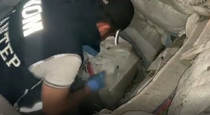 5 bin 300 paket kaçak sigara ele geçirildi