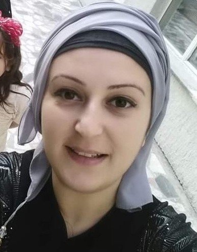 Eşi tarafından öldürülen kadın ve 3 yaşındaki çocuğu yan yana defnedildi