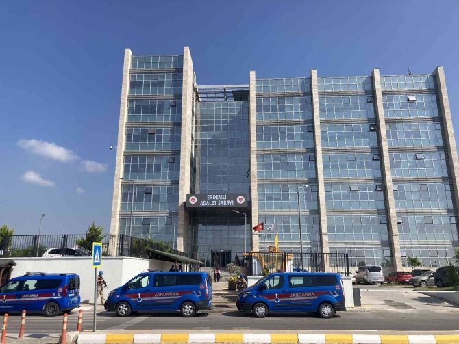 Komşu cinayetinde 3 kardeşe tutuklama