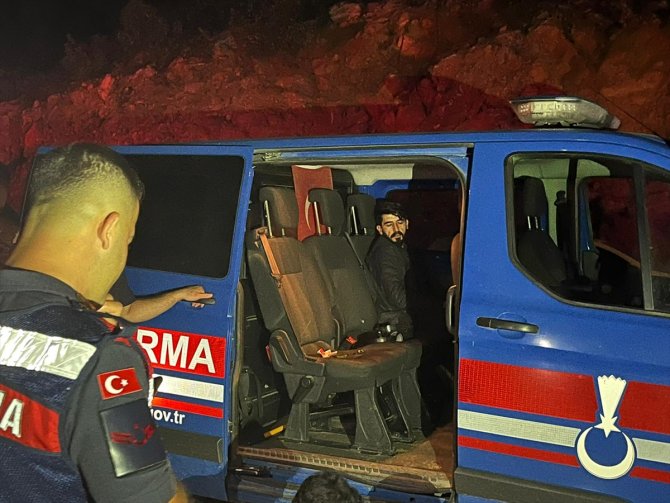 Orman yangını çıkardığı iddiasıyla bir kişi tutuklandı