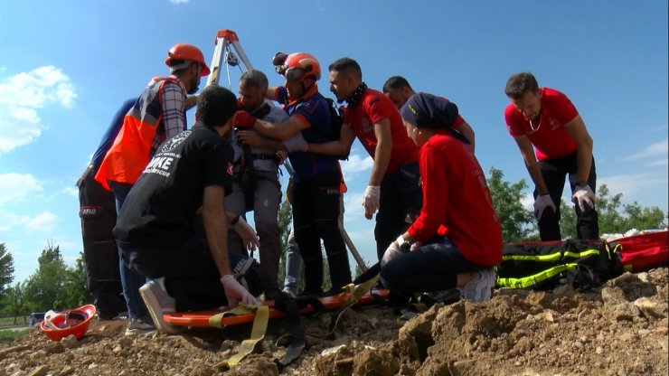 Muş'ta 'Yerel düzey 2022 masa başı ve saha tatbikatı' gerçekleştirildi