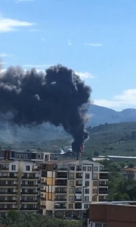 Palet fabrikasında yangın