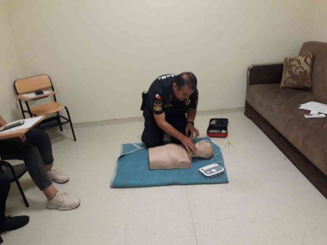 Sağlık Müdürlüğünden hayat kurtaran eğitim