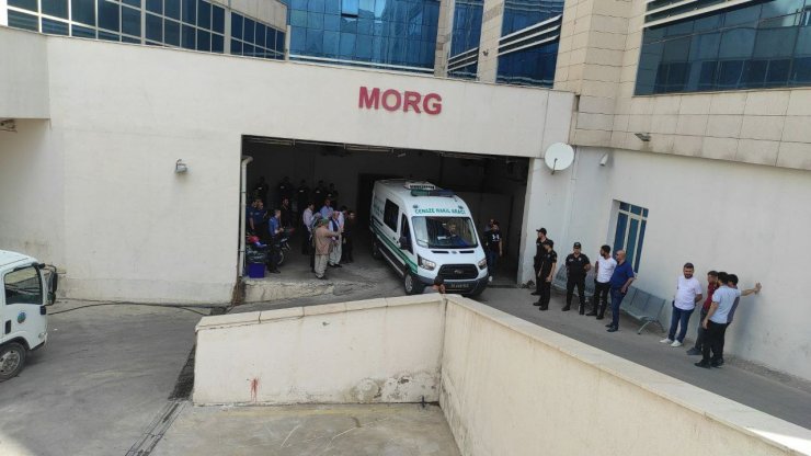 Arazi kavgasında ölen güvenlik korucuları, toprağa verildi