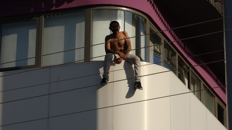 Aynı gün içerisinde 2 kez intihara kalkıştı