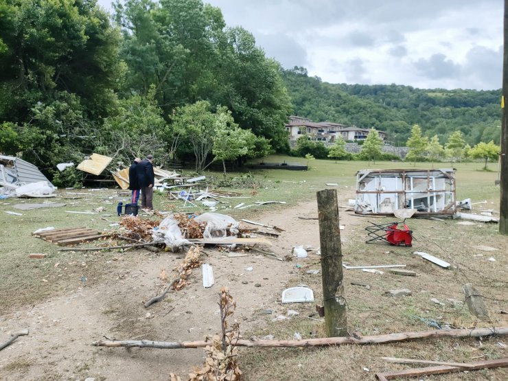Bartın’da sağanak, Zonguldak'ta hortum