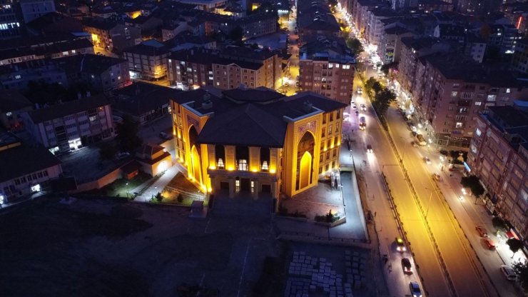 Kütahya'da deprem tatbikatı; 'çök- kapan- tutun'
