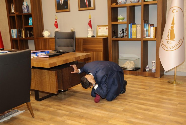 Kütahya'da deprem tatbikatı; 'çök- kapan- tutun'