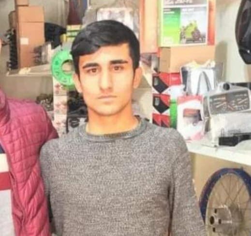 Mersin'de 'yan bakma' kavgası: 2 ölü