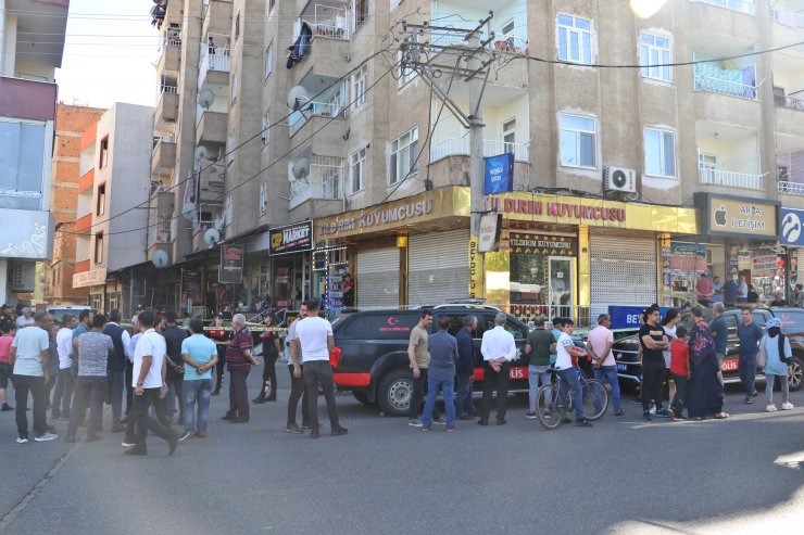 Müşterilerini 22 milyon 750 bin lira dolandıran kuyumcuların kasası açıldı