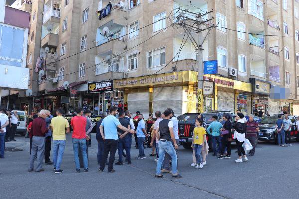 Müşterilerini 22 milyon 750 bin lira dolandıran kuyumcuların kasası açıldı