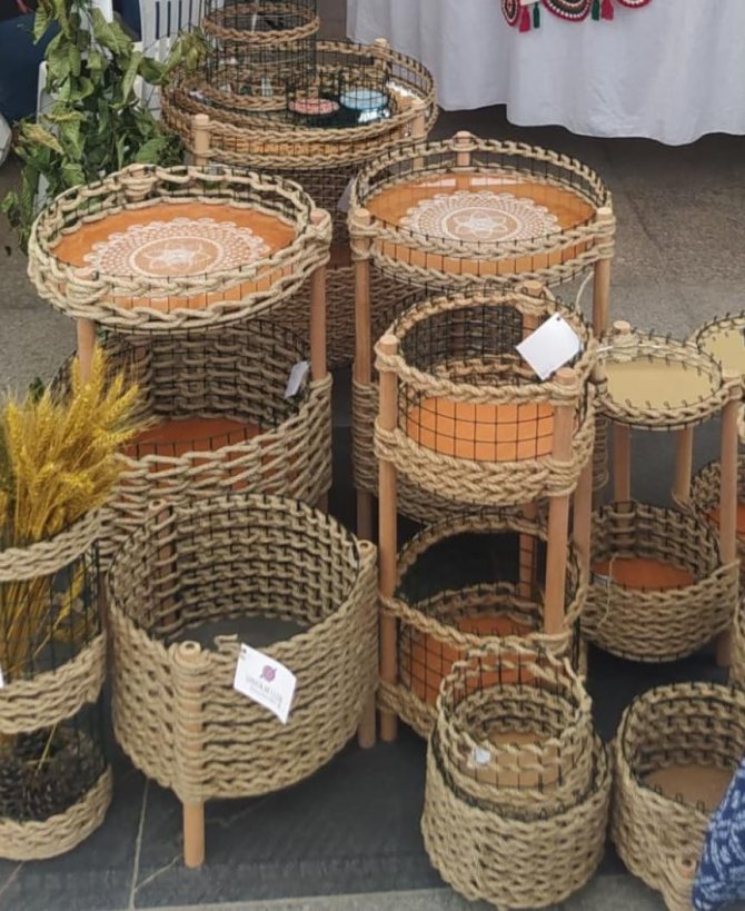 Ev kadınlarının eserleri görücüye çıkıyor