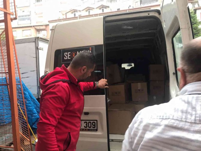 Türk Kızılay’ı afet bölgesine yardıma gitti