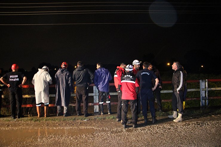 2 kişinin dereye düştüğü ihbarı asılsızmış