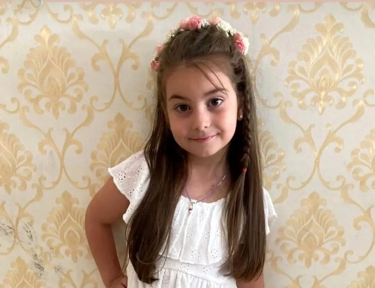 Alkollü sürücünün otomobille çarptığı Zeynep Mira, yaşam savaşını kaybetti