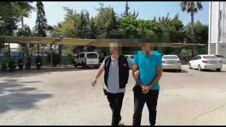 Araçlarını satmak isteyen 5 kişiyi 990 bin lira dolandırdı