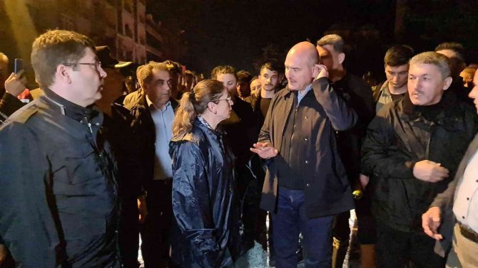 Bakan Soylu, selin ağır tahrip verdiği Kozcağız’da