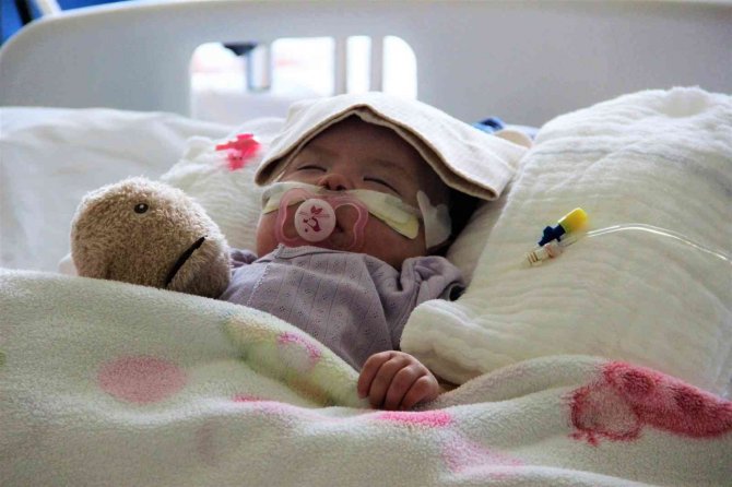 Dört aylık bebek şifasını Konya’da buldu