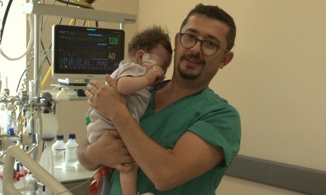 Dört aylık bebek şifasını Konya’da buldu