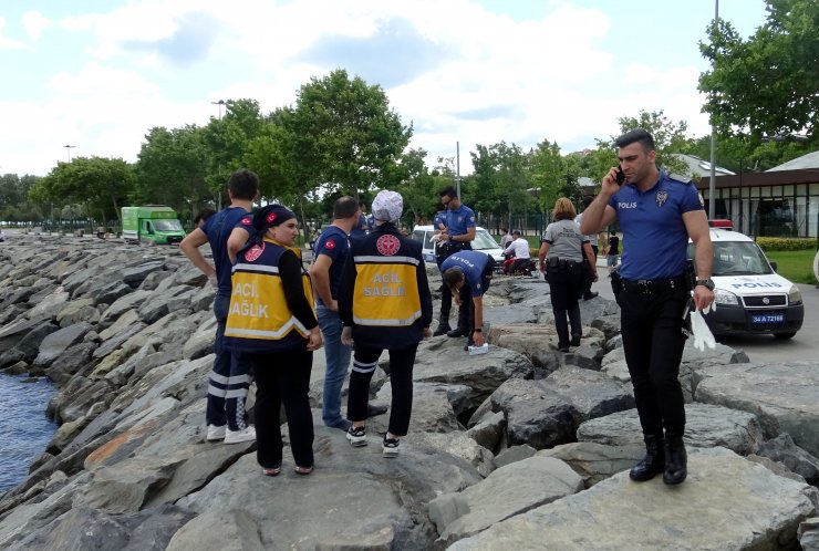 Sahilde ceset bulundu