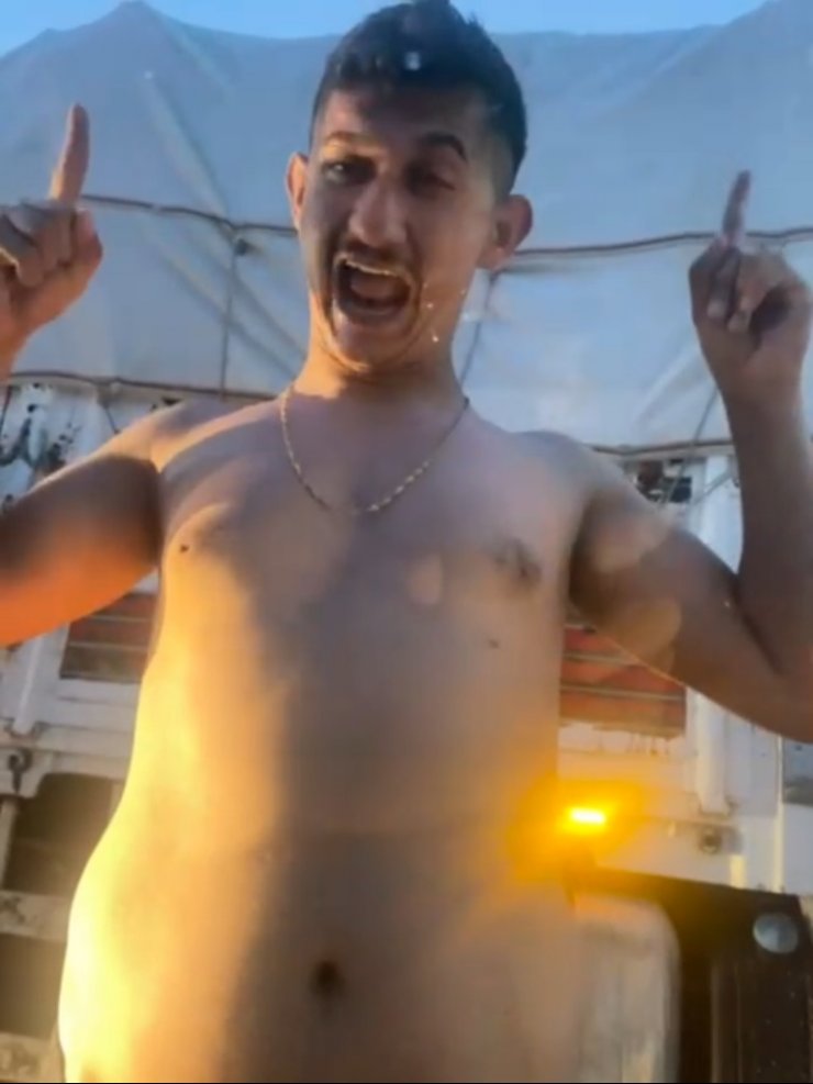 Trafikte araçlara zarar verip, küfür eden şüpheli tutuklandı