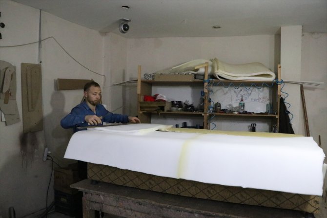 Tamire getirilen kanepeden 110 bin liralık altın çıktı