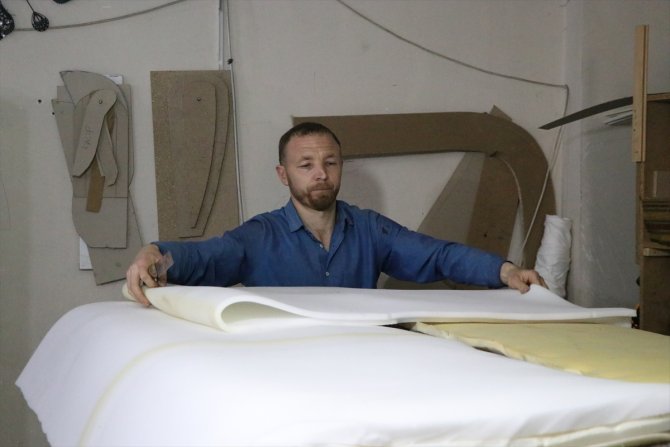 Tamire getirilen kanepeden 110 bin liralık altın çıktı