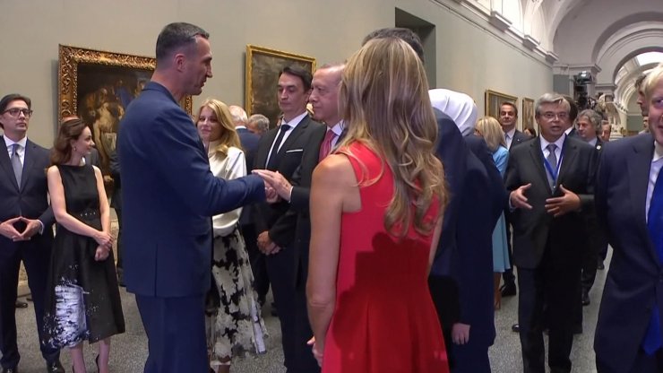 Erdoğan, NATO Zirvesi akşam yemeğine katıldı