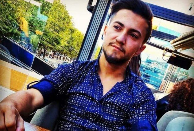 Genç evinde ölü bulundu