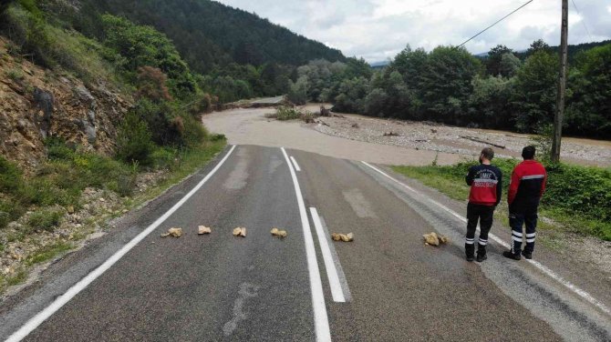 Selin yıkıcı etkisi havadan görüntülendi