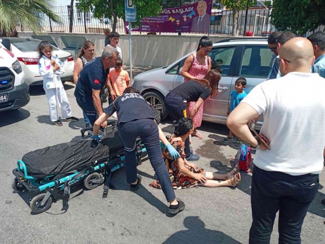 Torununa araba çarpan kadın fenalaştı