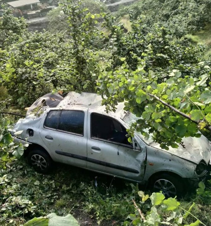 Otomobilin devrilmesi sonucu ölen maden işçisinin cenazesi defnedildi