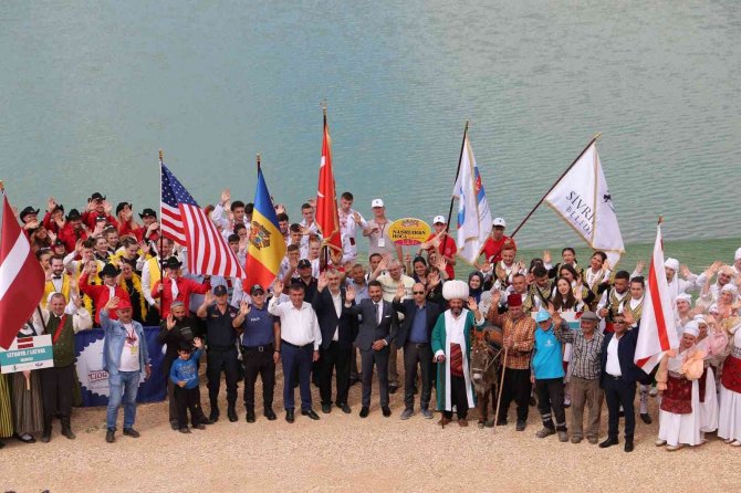 Nasrettin Hoca’nın köyünde göle maya çalındı