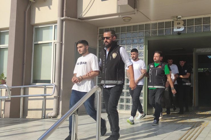 Otomobilde 75 kilo 'skunk' ile yakalanan 3 şüpheli tutuklandı