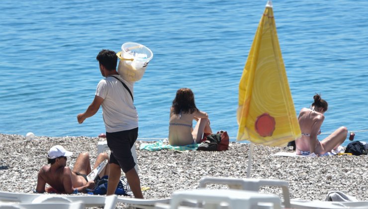 Seyyar satıcıların 'saklambaç' taktiği