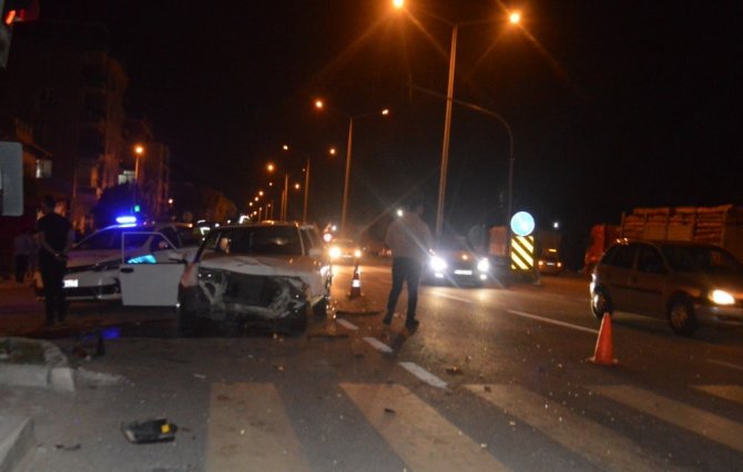 Trafik kazası: 2 yaralı