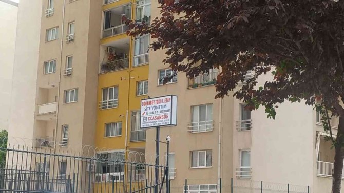 Zam için eylem yaptı, yöneticiden dayak yedi