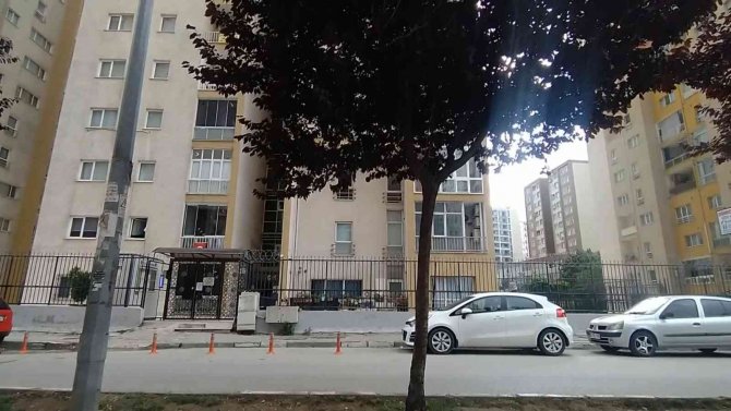 Zam için eylem yaptı, yöneticiden dayak yedi