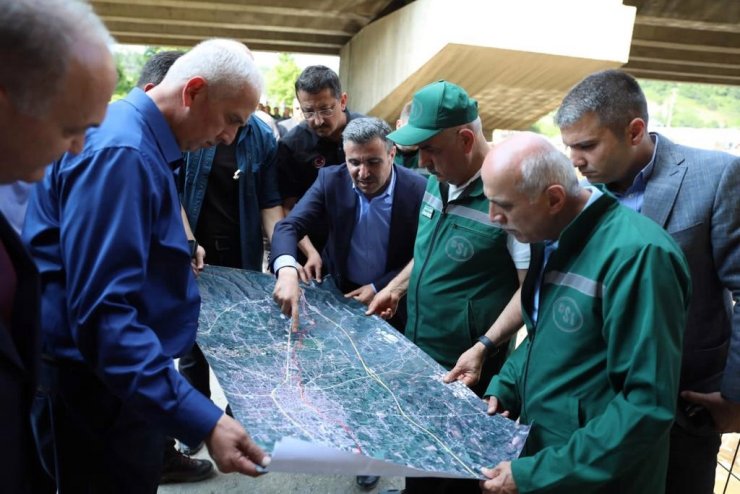 Bakan Kirişci, Düzce'de incelemelerde bulundu