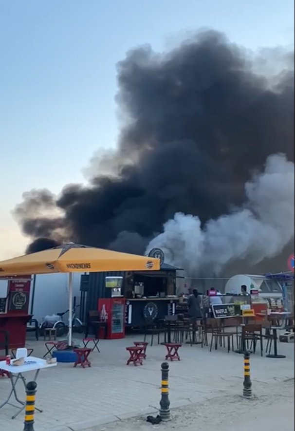 Keşan'da, işçilerin kaldığı konteynerlerde çıkan yangın korkuttu