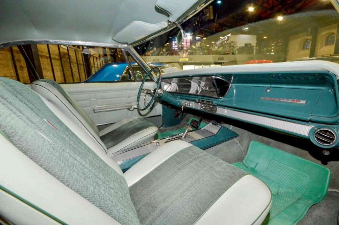 Konya'da klasik otomobil sergisi