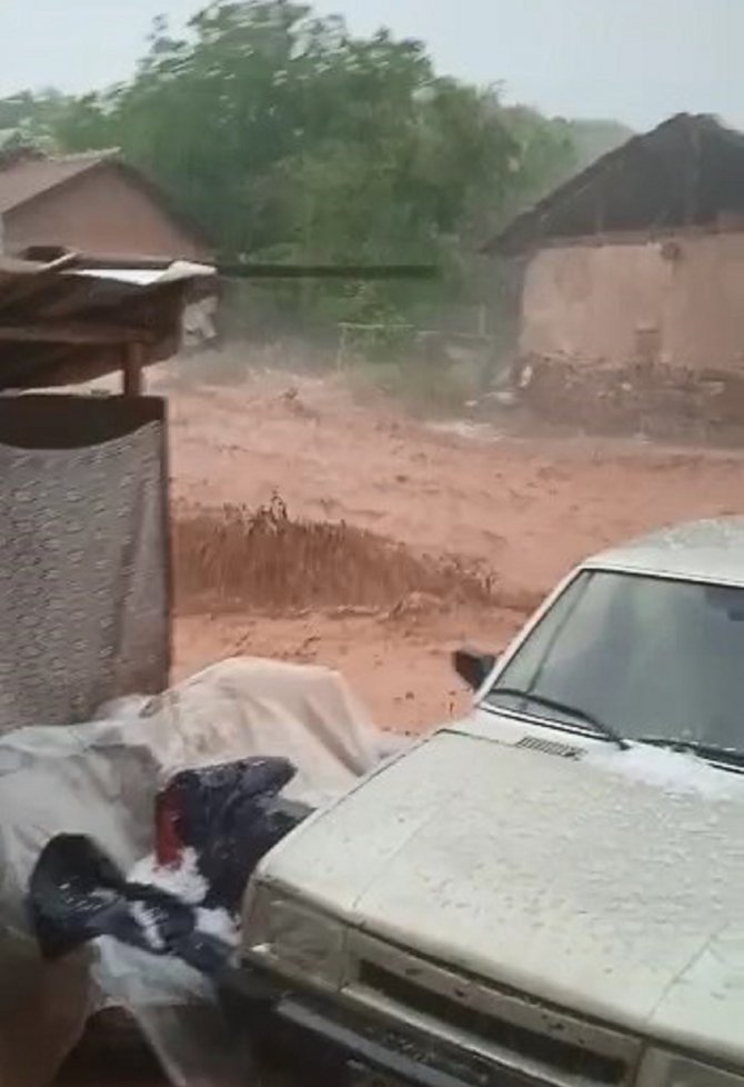 Sel paniği kamerada