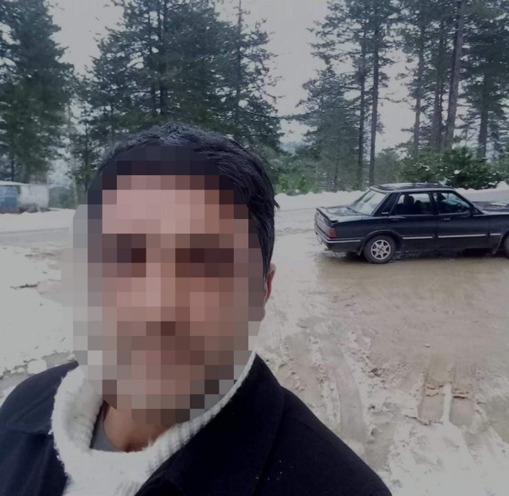 Tartıştığı oğlunu bıçakla yaraladı