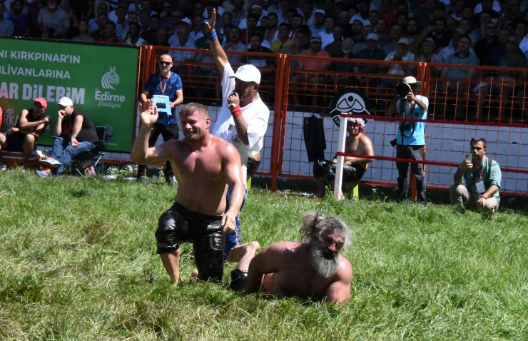 Kırkpınar'da sürpriz; Ali Gürbüz elendi