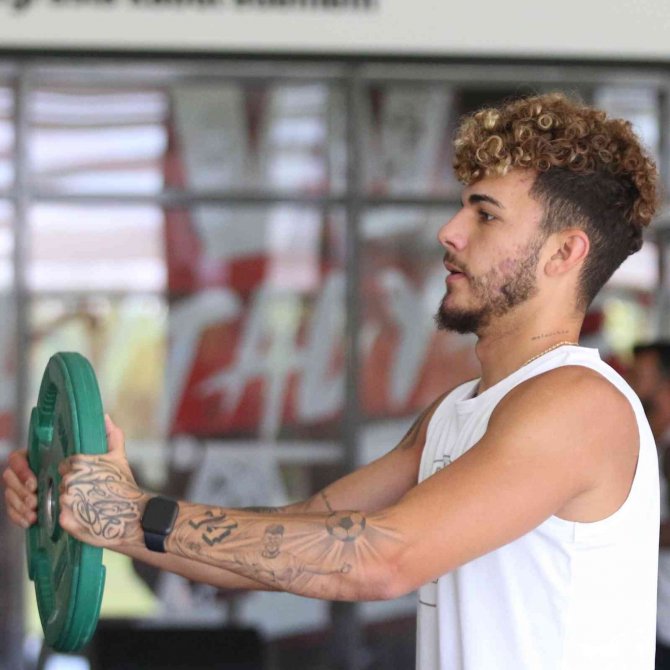 Antalyaspor, hazırlıklarını salonda sürdürdü