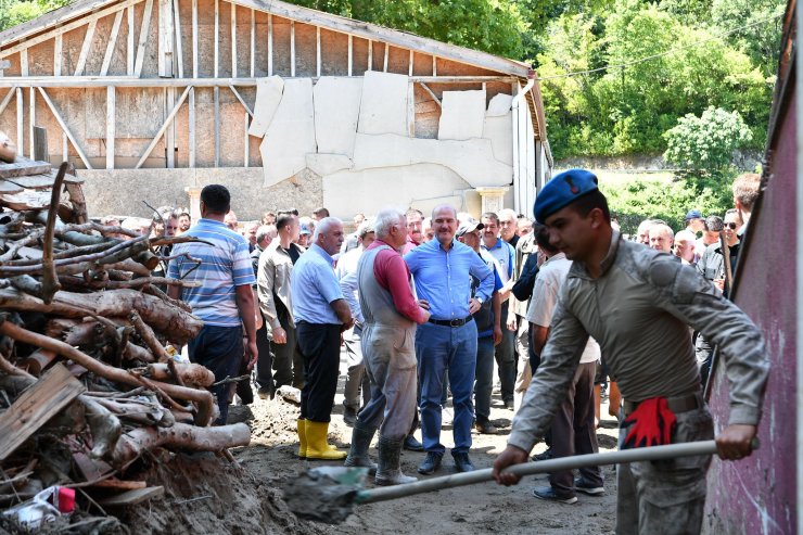 Bakan Soylu'dan selin vurduğu Kastamonu'da inceleme
